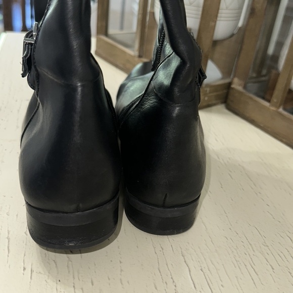 Gianni Bini Black Buckle Low Heel Riding Boot size 8 - Picture 4 of 7